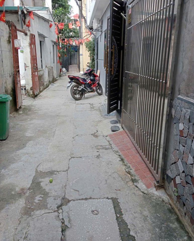 Bán Nhà Lĩnh Nam  – Lô Góc – 31m² × 3 Tầng - 3pn– Nhỉnh 4 Tỷ