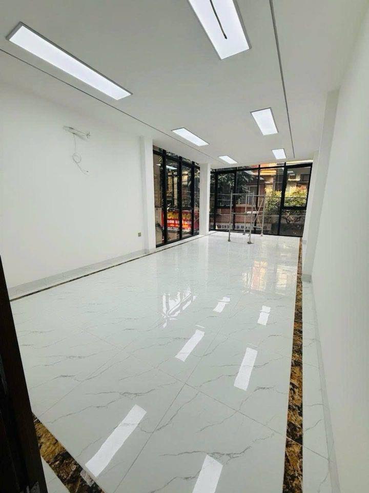 BÁN NHÀ PHÂN LÔ 1277 GIẢI PHÓNG 47M² x 6 TẦNG – 15 TỶ- OTO TRÁNH- LÔ GÓC – THANG MÁY – VỈA HÈ – KINH DOANH