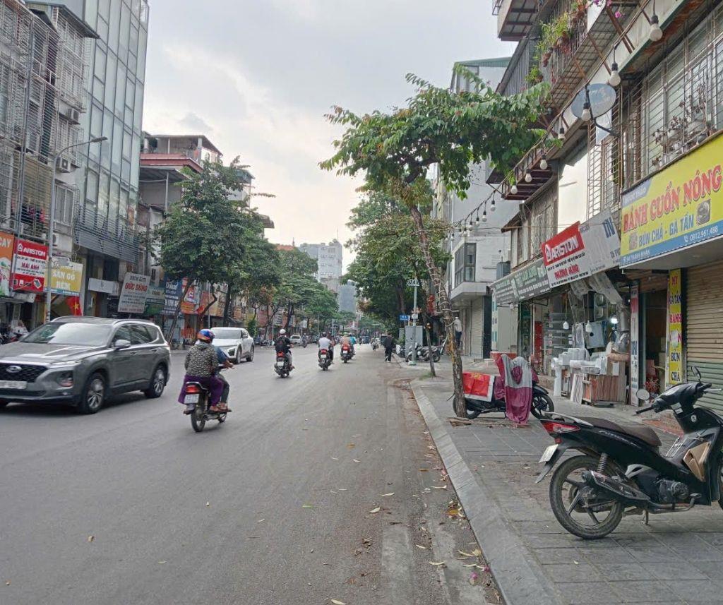 BÁN NHÀ MẶT PHỐ THANH NHÀN 200M² – MT 12M – 99 TỶ – TIỀM NĂNG XÂY TÒA NHÀ