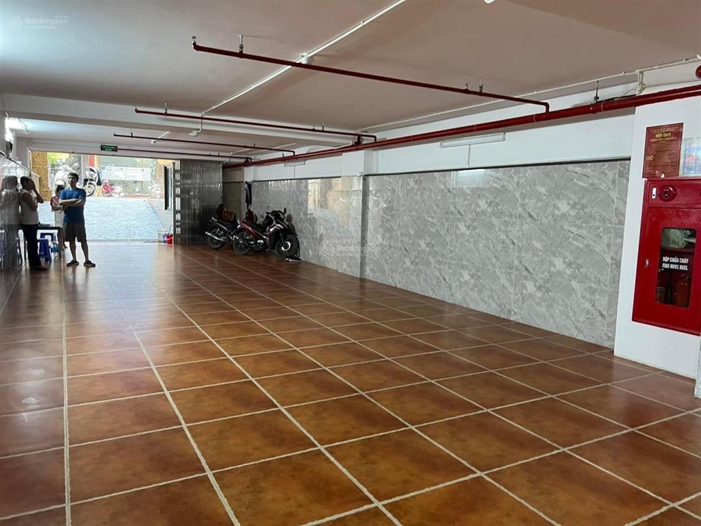 Chính chủ bán tòa vp 165m², mt8m, 7 tầng + hầm, bidv thuê 130 triệu/tháng, giá 50 tỷ. 0845 330 ***