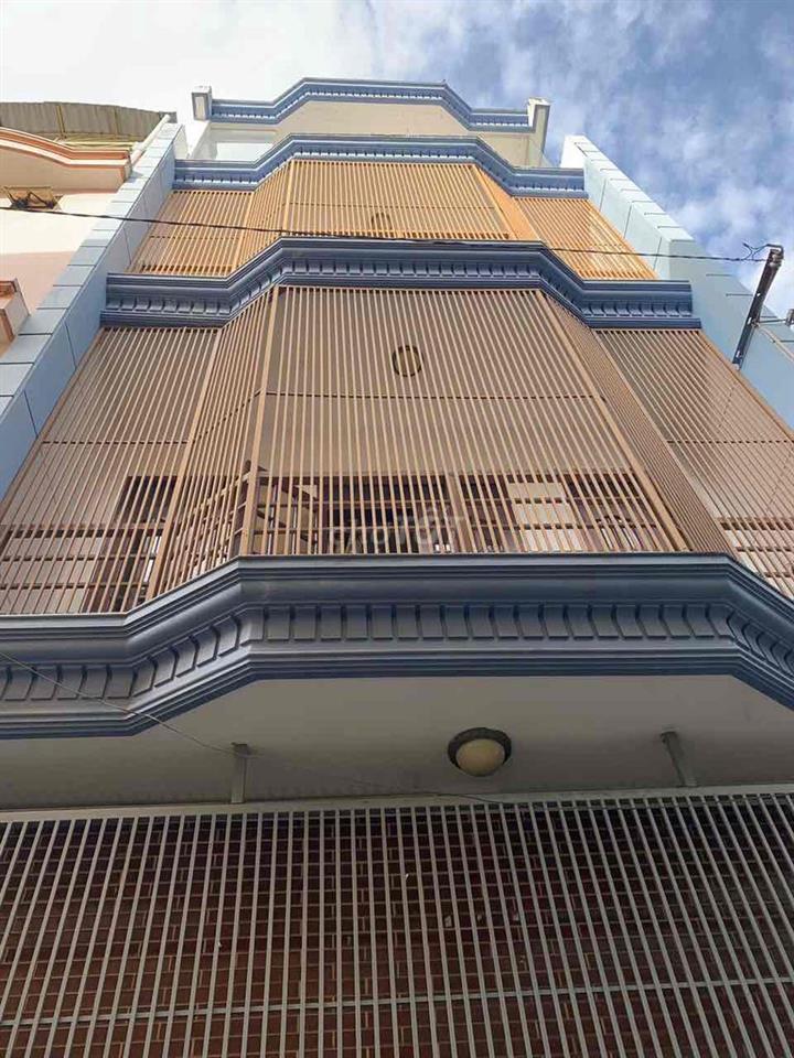 BÀN CỜ Q3 cho thuê phòng ĐÙ TIỆN NGHI