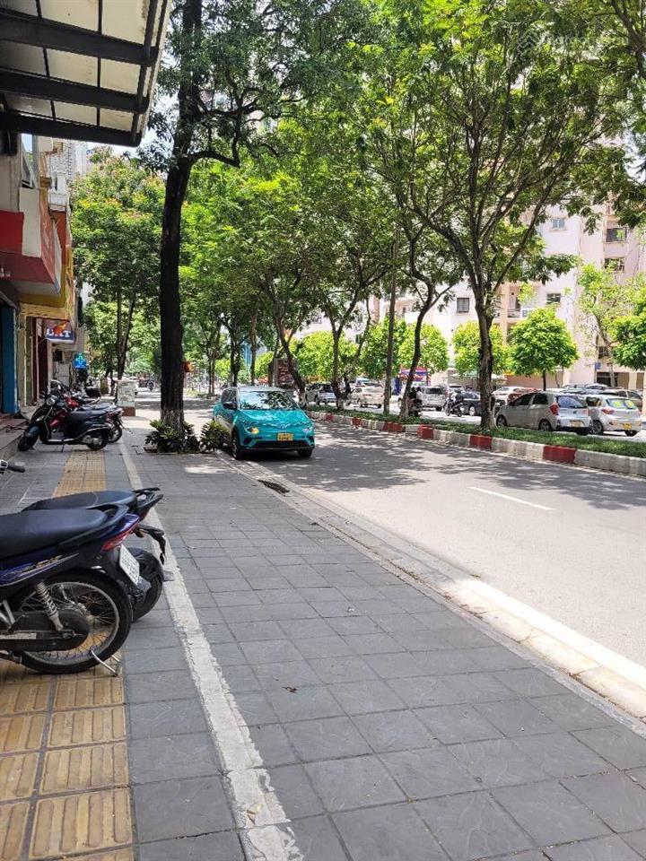 Nhỉnh 40 tỷ  phố trung kính to  7 tầng văn phòng  duy nhất phố bán  90m2