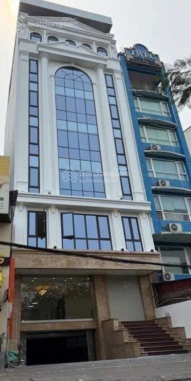 Siêu hiếm  sát phố hồ tùng mậu  150m2 mt 8m  đường vỉa hè rộng 25m  xây 1 hầm 8 nổi 58tỷ