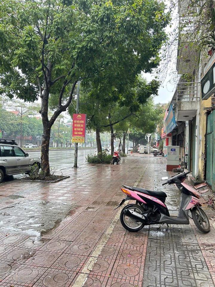 Mặt phố nguyễn phong sắc 78m²b 41 tỷ 6 tầng vừa ở vừa hái ra tiền