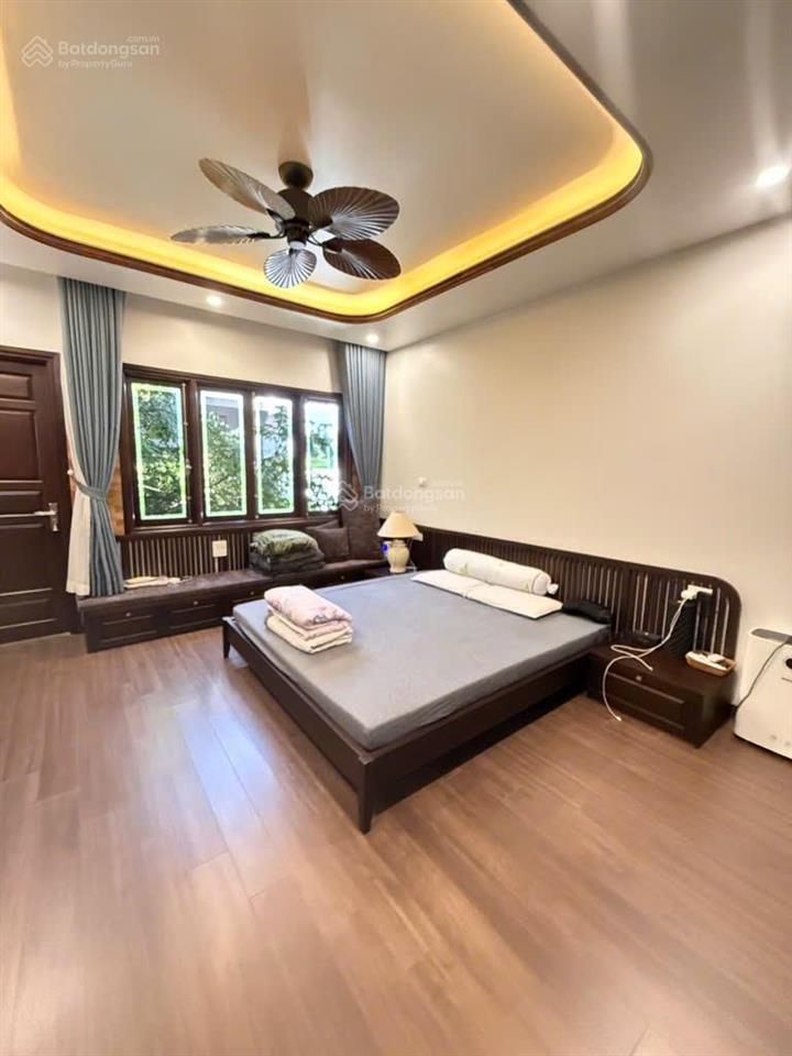 Mặt phố nguyễn phong sắc 78m²b 41 tỷ 6 tầng vừa ở vừa hái ra tiền