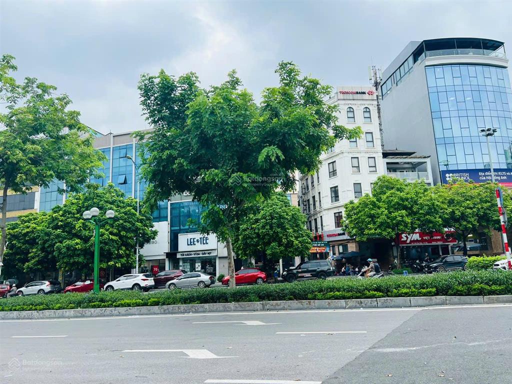 Xã đàn 126m 1 hầm 8 nổi 89 tỷ là mặt bằng kinh doanh tiền giữa trung tâm