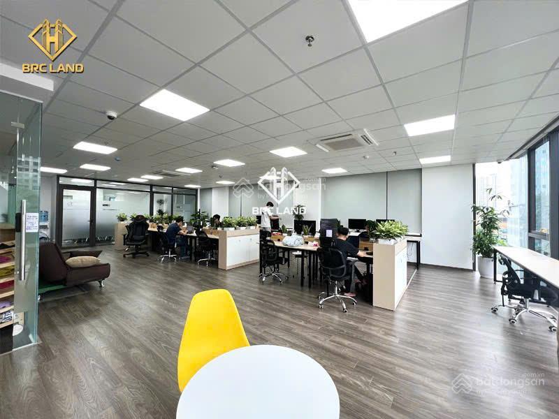 Xã đàn 126m 1 hầm 8 nổi 89 tỷ là mặt bằng kinh doanh tiền giữa trung tâm