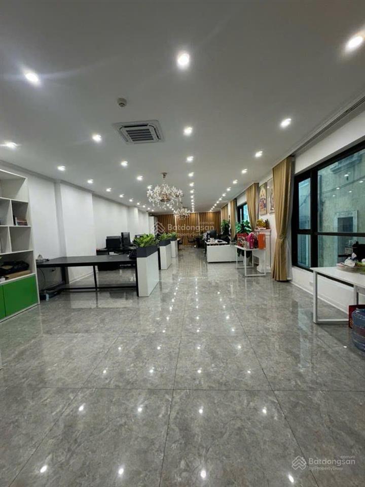 Căn duy nhất bán  mp nguyễn tuân 98m²  53 tỷ 1 hầm 8 nổi thông sàn vp