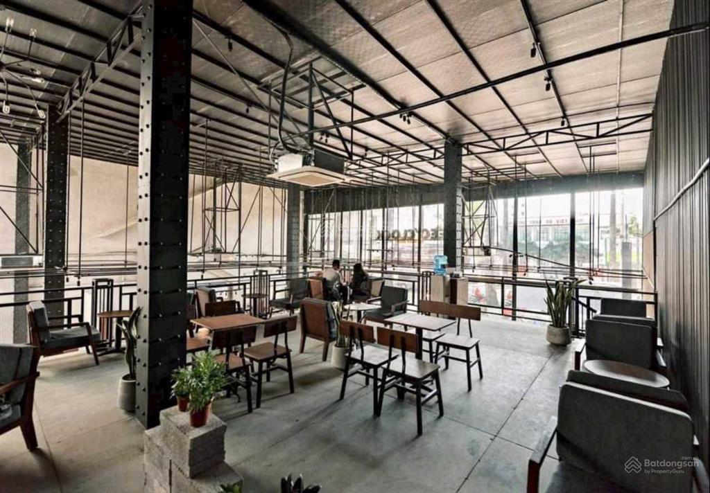 Mặt bằng 16x40m sân oto mt 462  464 nguyễn thị minh khai q3 ngay cống quỳnh