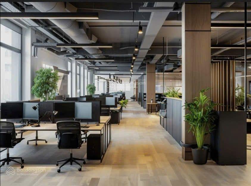 Tòa nhà mới xây 8m*30m 2000m2 hầm 8 tầng mt xuân thủy, thảo điền