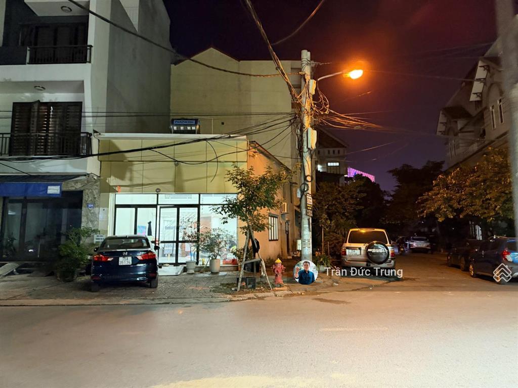 Đất mặt đường trại lẻ 75.2m2 ngang 5,4m vỉa hè gần 6m 10.5 tỷ