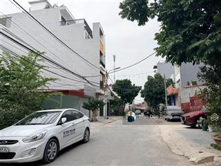 Siêu phẩm đất 84m2 + 15m2 lưu không đằng sau ngay cạnh vin cầu rào