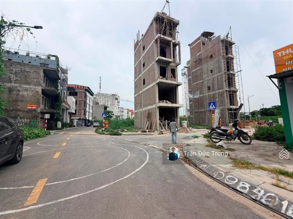 Tđc lê quang đạo dt 40m2 bìa đỏ tuyến 2 ko lỗi lầm đối diện hồ