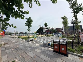 Lô góc xẻ khe mặt đường lê quang đạo sát lê lợi view hồ view công viên ngang ~6m