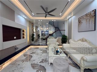 Khu trần nguyên hãn 4 tầng xây mới sân cổng 78m2