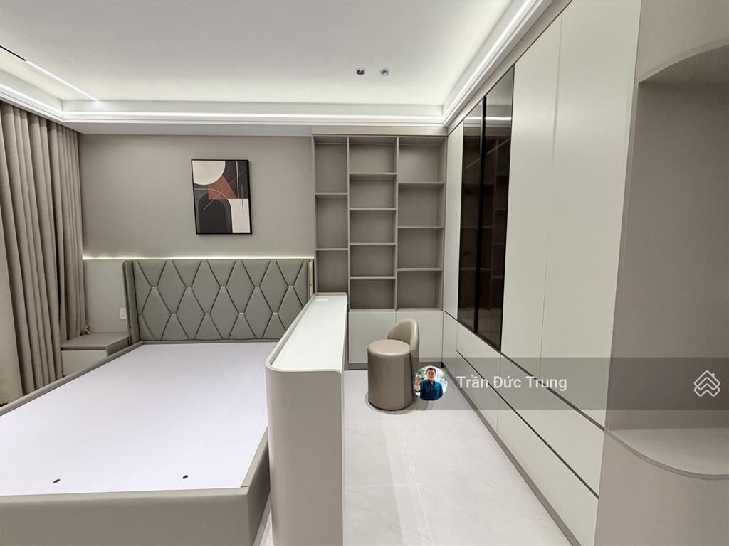 80m2 xây mới nguyễn tường loan  tnh full nội thất 4 tầng có sân vườn hồ cá koi siêu chill
