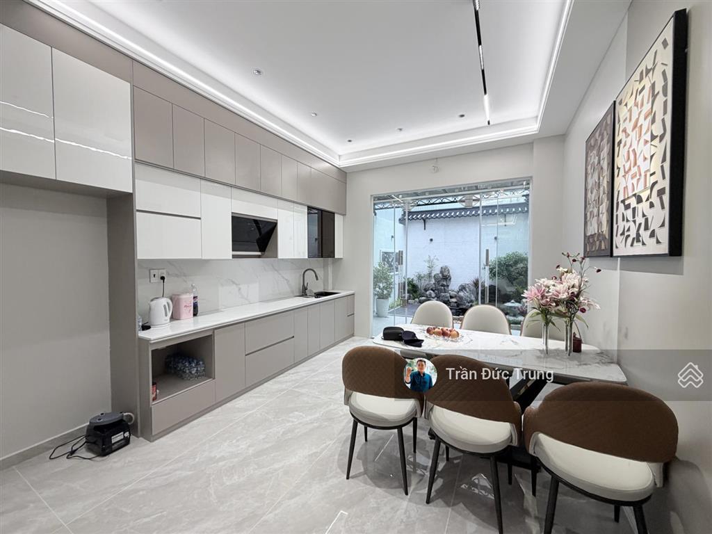 80m2 xây mới nguyễn tường loan  tnh full nội thất 4 tầng có sân vườn hồ cá koi siêu chill