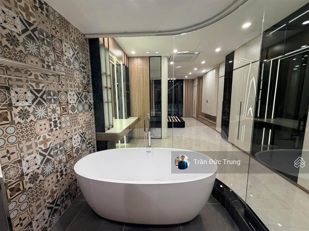 Đúng chuẩn siêu phẩm 7 tầng có thang máy khu tđc tam kỳ  an biên ngay sát chi cục thuế