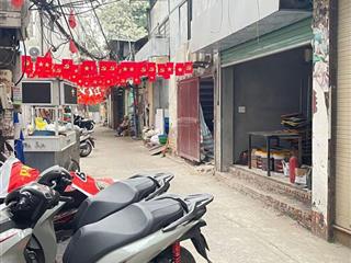 Bán nhà mặt ngõ phố chùa láng đông đa.nhà 53m25 tầngmặt 5m6 pn15,8 tỷ.nhà trung tâm quận đ đa