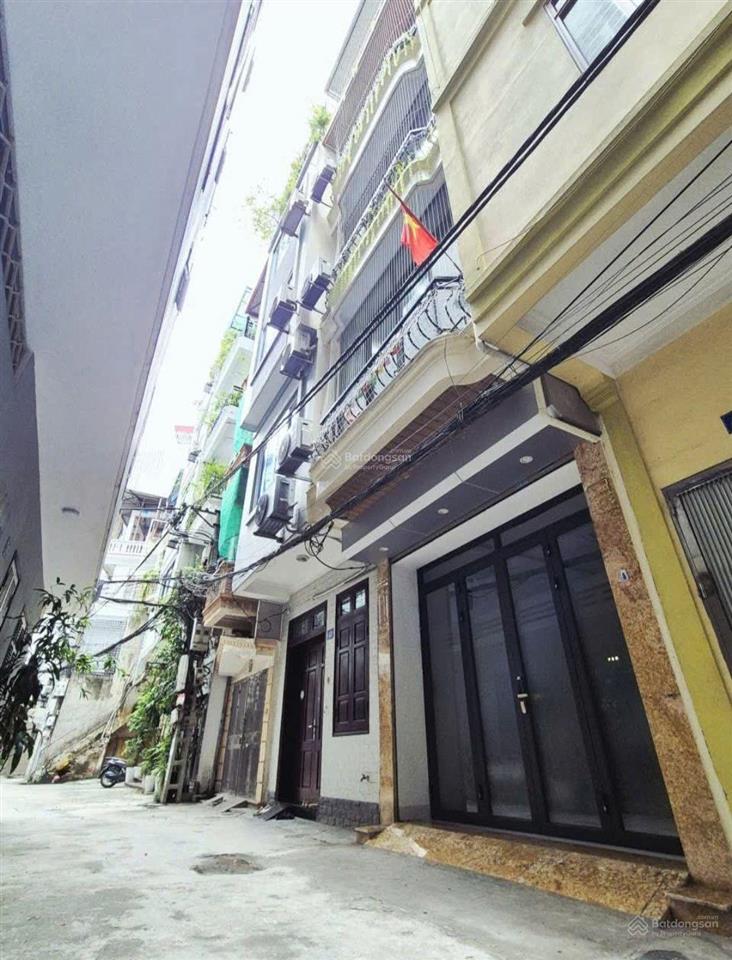 Bán nhà mặt ngõ đường láng đông đa 36m25 tầngmặt 4m6 pn11,6 tỷ.nhà trung tâm quận,nhà đẹp.