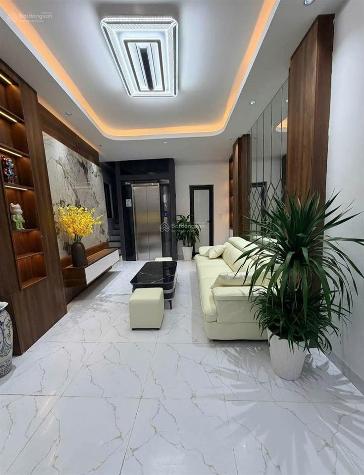 Cần bán nhà ngõ chợ khâm thiện đông đa 35m26 tầngmặt 4m3pn k.kín rộng9,6tỷ.
nhà trung tâm quận.