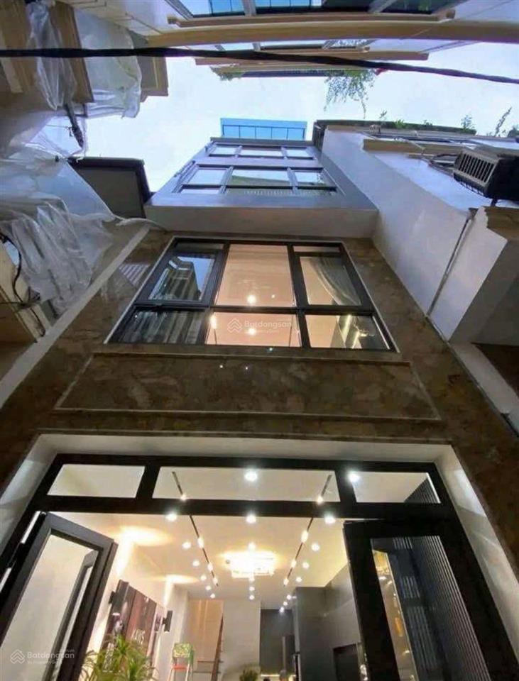 Cần bán nhà ngõ chợ khâm thiện đông đa 35m26 tầngmặt 4m3pn k.kín rộng9,6tỷ.
nhà trung tâm quận.