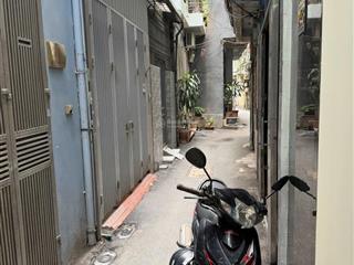 Bán nhà mặt ngõ thịnh quang đông đa 39m24 tầngmặt 4m23 pm9,5tỷ.nhà trung tâm quận đông đa.