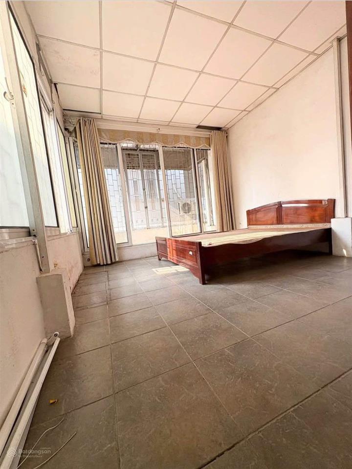 Bán nhà mặt ngõ trường chinh 36m2 4 tầng mặt 3,5m 4 pn 9,6 tỷ. nhà trung tâm quận, nhà mặt ngõ