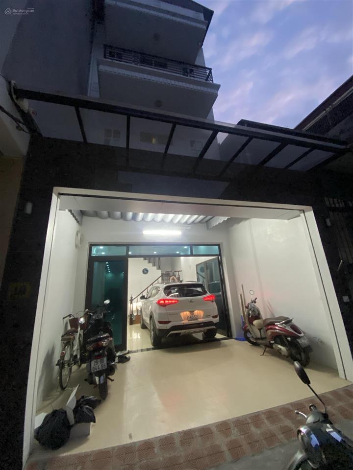 Chính chủ cho thuê nhà nguyên căn sài đồng 82m 3t ô tô vào nhà  đầy đủ nội thất  sát chợ 230