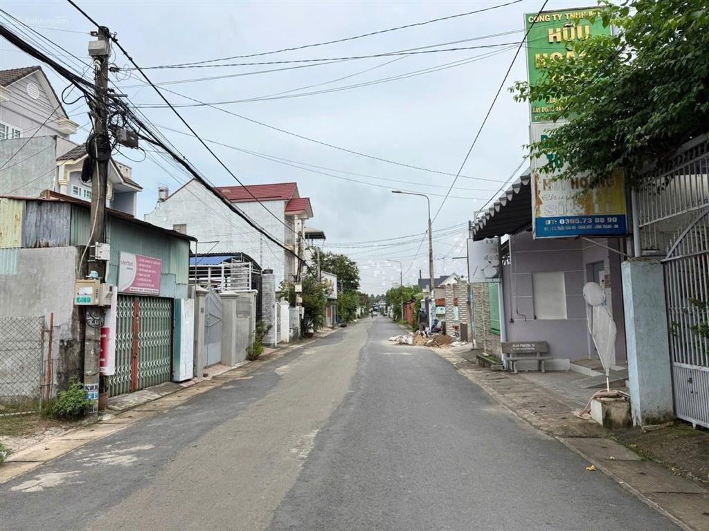 Bán lô đất liền kề trần văn ơn, xã bình an (long đức cũ), 5m x 39m, 2 mt trước sau, giá 5.5 tỷ