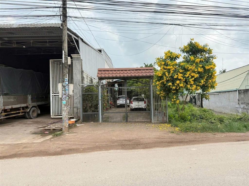 Lô đất mặt tiền đinh bộ lĩnh long thành  210m2 nở hậu gần chợ mới, giá 5,6 tỷ