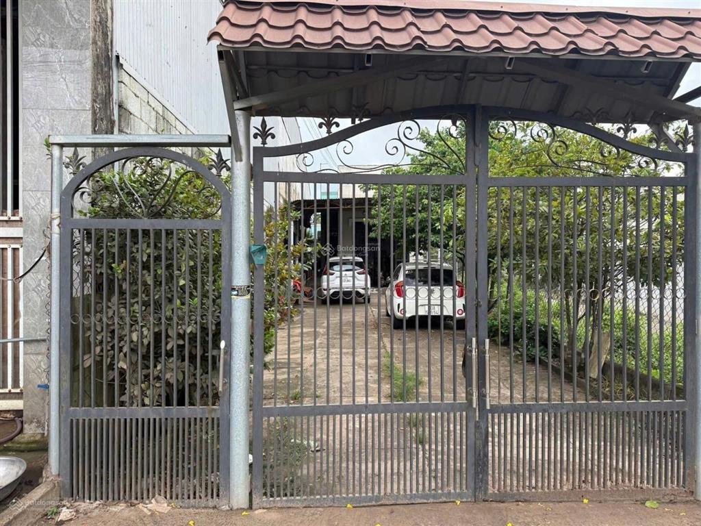 Lô đất mặt tiền đinh bộ lĩnh long thành  210m2 nở hậu gần chợ mới, giá 5,6 tỷ
