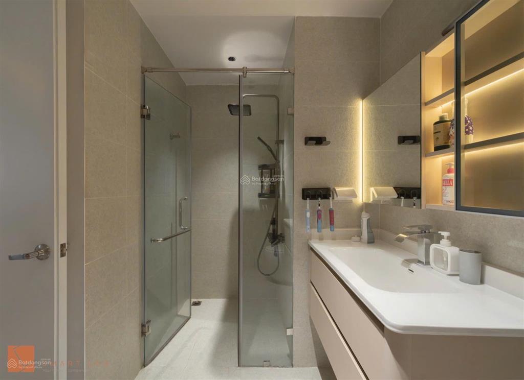 Chính chủ gửi bán căn hộ 3pn tại ct8  the emerald mỹ đình
