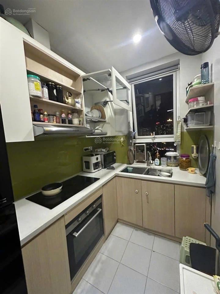 Chủ cần bán gấp căn hộ 3 ngủ n04 phố thành thái sát công viên sẵn sổ đỏ giá 9 tỷ