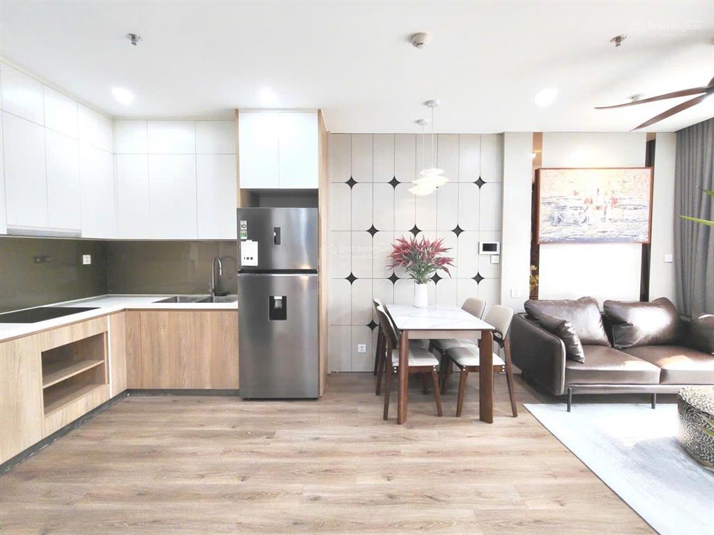 Chủ giảm giá sốc căn studio view hồ tại vinhomes d'capitale trần duy hưng 33m có sổ 3,4 tỷ