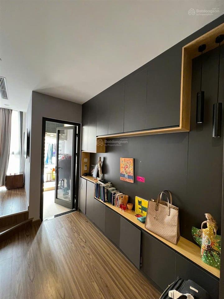 Cần bán gấp căn studio 35m2 tại vinhomes westpoint phạm hùng sổ chính chủ giá chào 4,3 tỷ