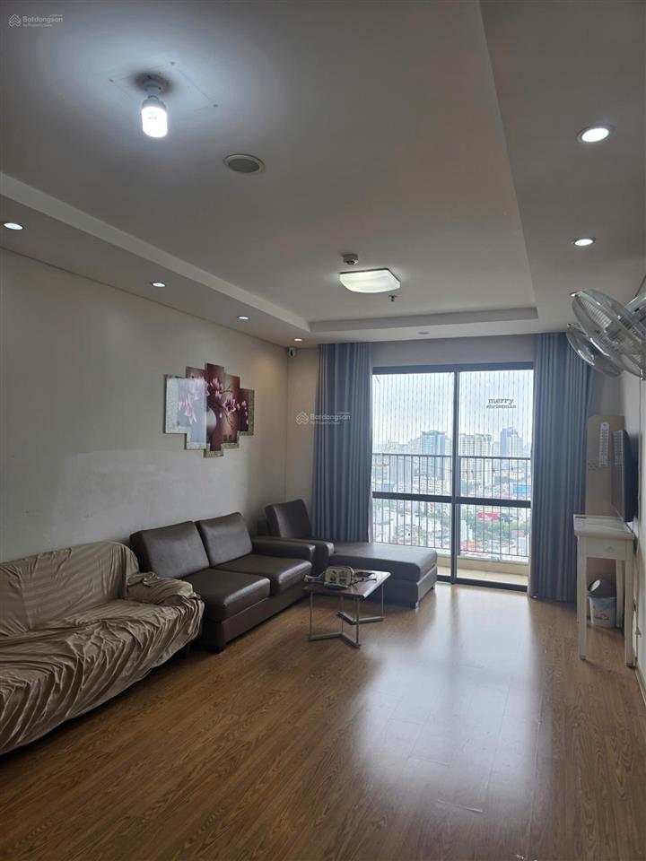 Hàng hiếm khu vực cầu giấy căn thuê 2 ngủ rộng 95m2 cực thoáng tại hà đô park view giá thuê 16tr