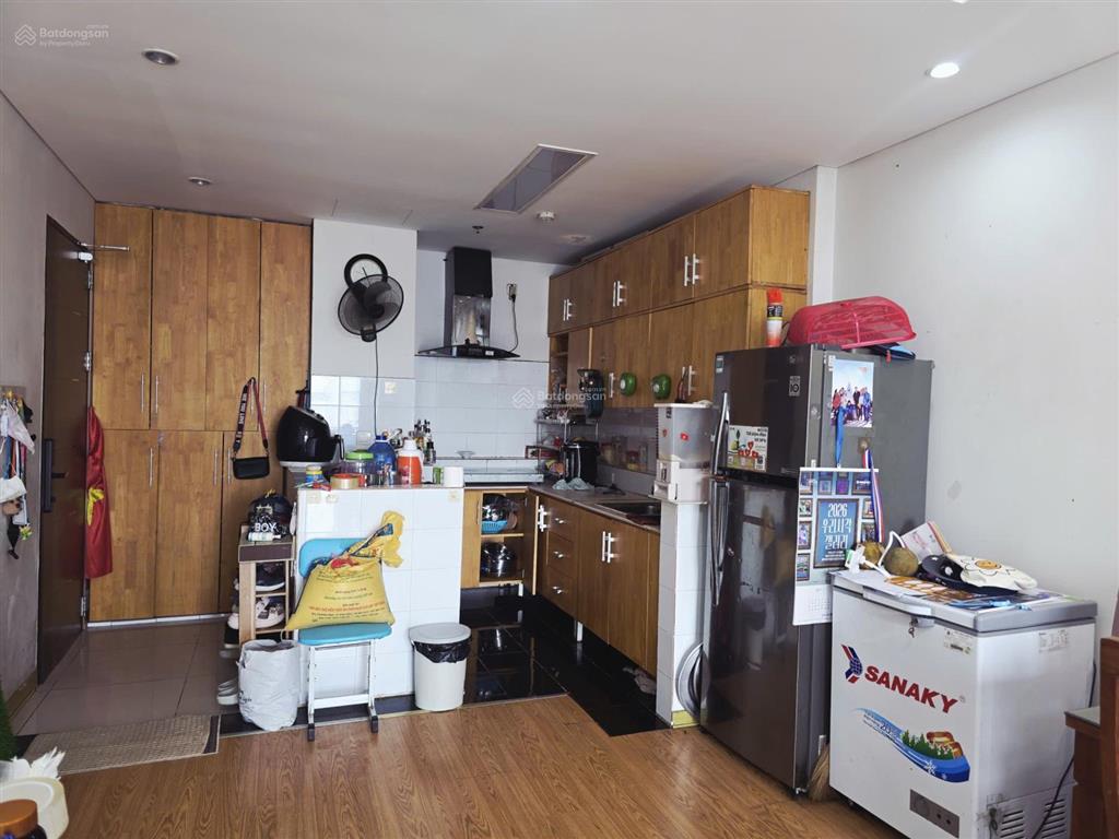 Hàng hiếm khu vực cầu giấy căn thuê 2 ngủ rộng 95m2 cực thoáng tại hà đô park view giá thuê 16tr