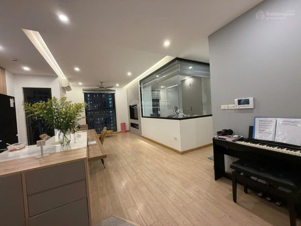 Giá giảm kịch sàn căn hộ 2 ngủ tại the emerald ct8 đình thôn căn vuông sẵn sổ giá chào 5,8 tỷ