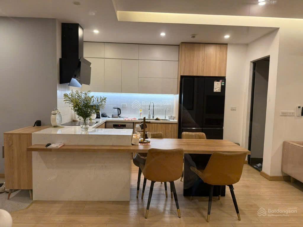 Giá giảm kịch sàn căn hộ 2 ngủ tại the emerald ct8 đình thôn căn vuông sẵn sổ giá chào 5,8 tỷ