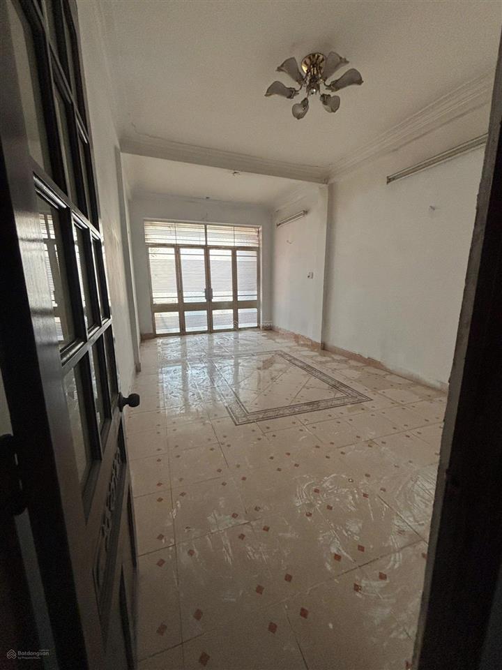 Giảm sốc 10 triệu  cho thuê nhà mt hoàng văn thụ, tân bình  linh hoạt 1 đến 2 căn liền kề