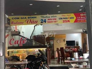 cho thuê mặt bằng buổi chiều tối