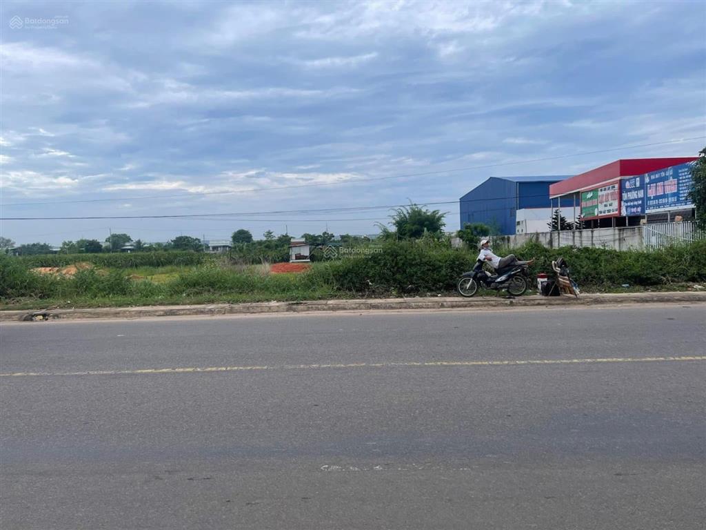 Đất hàm thắng, hàm thuận bắc, mặt tiền ql28, 2.8 sào