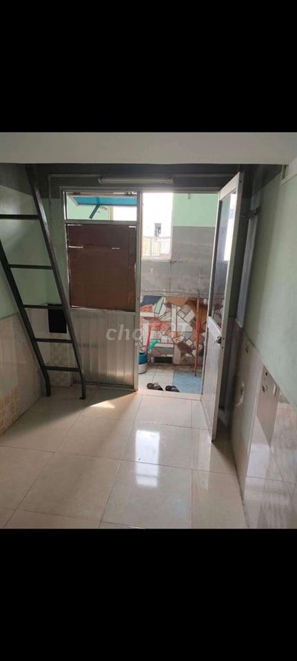 phòng gần ngã tư thoại ngọc hầu thạch lam 