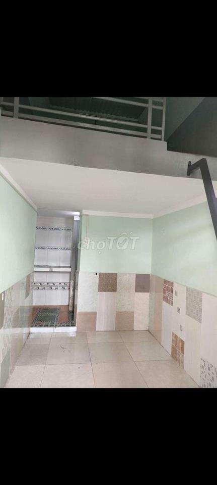 phòng gần ngã tư thoại ngọc hầu thạch lam 