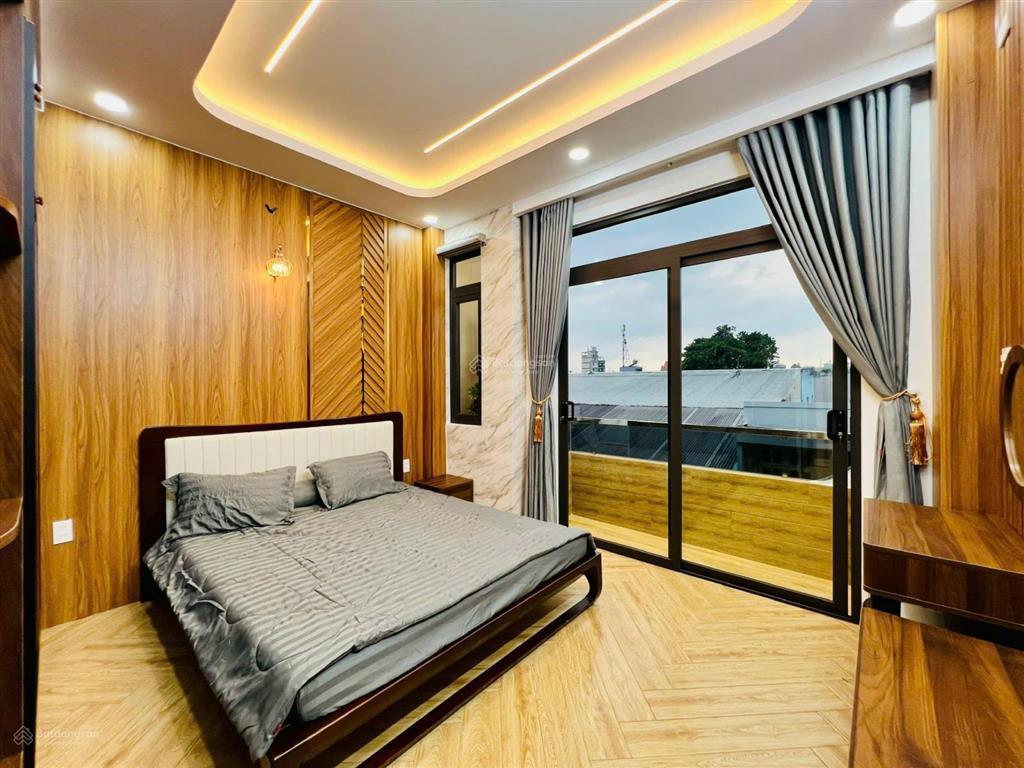 Siêu phẩm đường hương lộ 2 có thang máy (4m*16m 9tỷ100 tl) nội thất cao cấp, phong cách riêng biệt