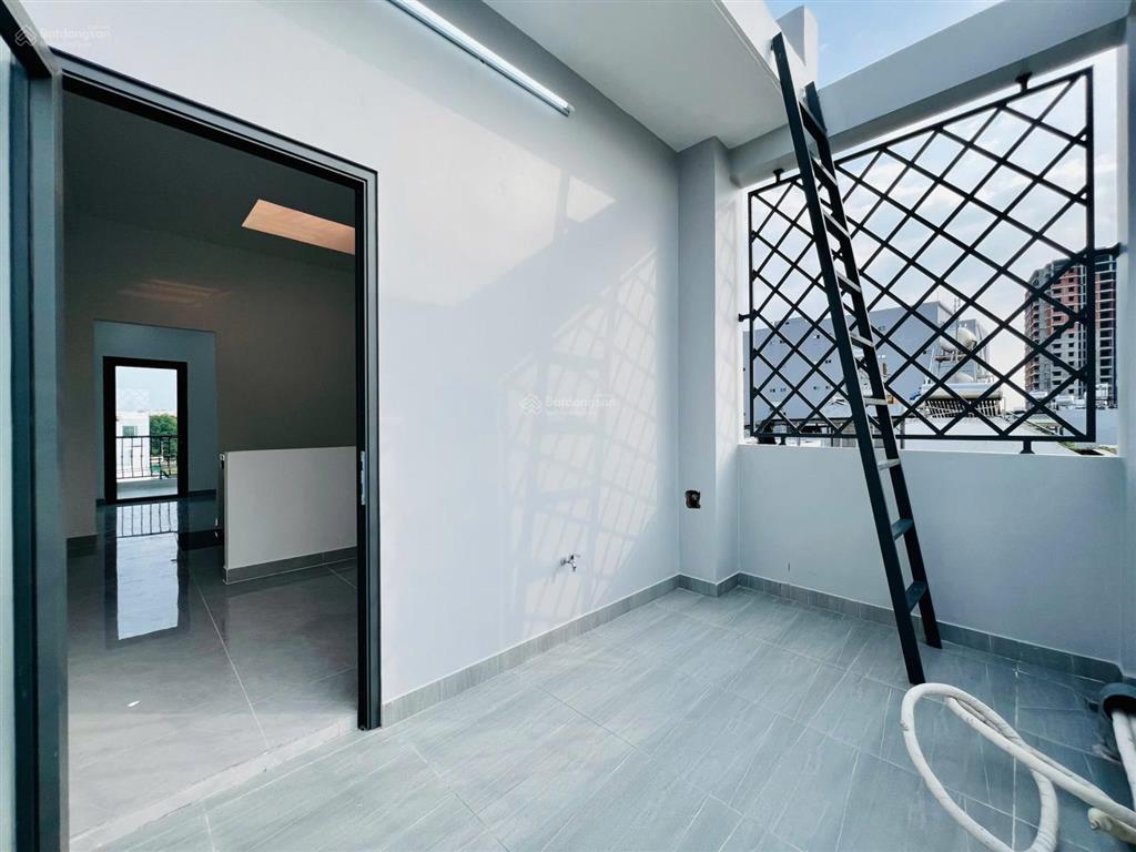 Nhà mới đường số 11 gần kênh 26/3 (4m*15m đúc 4,5 tấm 7ty7 tl) hẻm thông cách aeon tân phú chỉ 3p