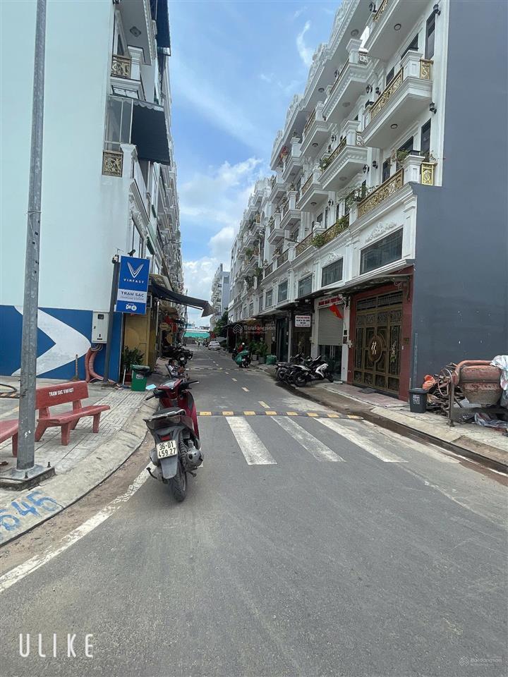 Bán đất góc 2 mặt tiền 918 hương lộ 2 (4,8m*14m 6tỷ9 ) đối diện trường học tiềm năng sinh lời cao