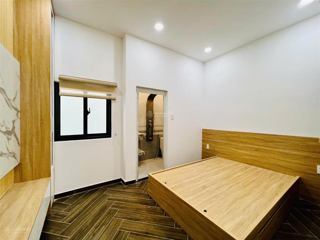 Bán nhà đường tân hòa đông (nhà 6 tấm 4m*15m thang máy 450kg giá 8ty6 tl) hẻm 7m gần chợ phú lâm