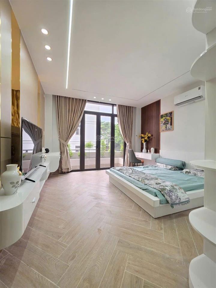 Nhà đẹp 1/đường hương lộ 2 có thang máy (4,16m*18,2m7,6tỷ tl) full nội thất, phong cách riêng biệt
